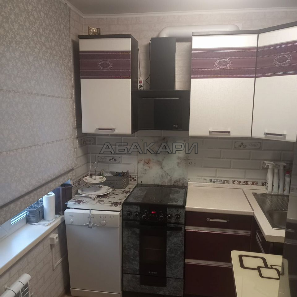 3-комнатная Московская улица, 24  за 45000 руб/мес фото 1