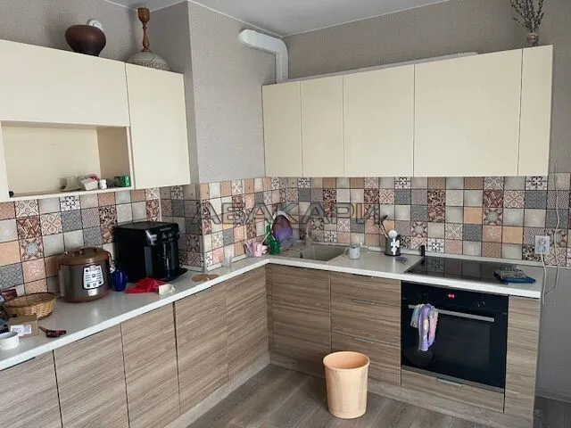 3-комнатная улица Петра Подзолкова, 28  за 60000 руб/мес фото 1
