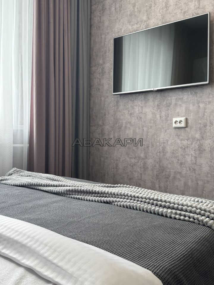 2-комнатная улица Александра Матросова, 36  за 42000 руб/мес фото 6