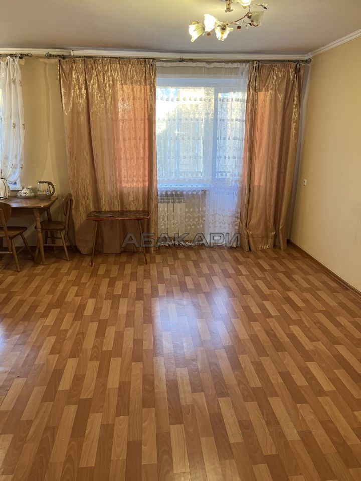 3-комнатная улица Кирова, 10  за 40000 руб/мес фото 5