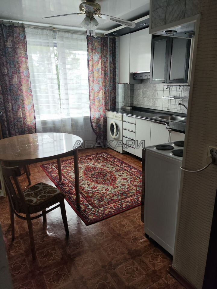 3-комнатная Семафорная улица, 185  за 45000 руб/мес фото 1