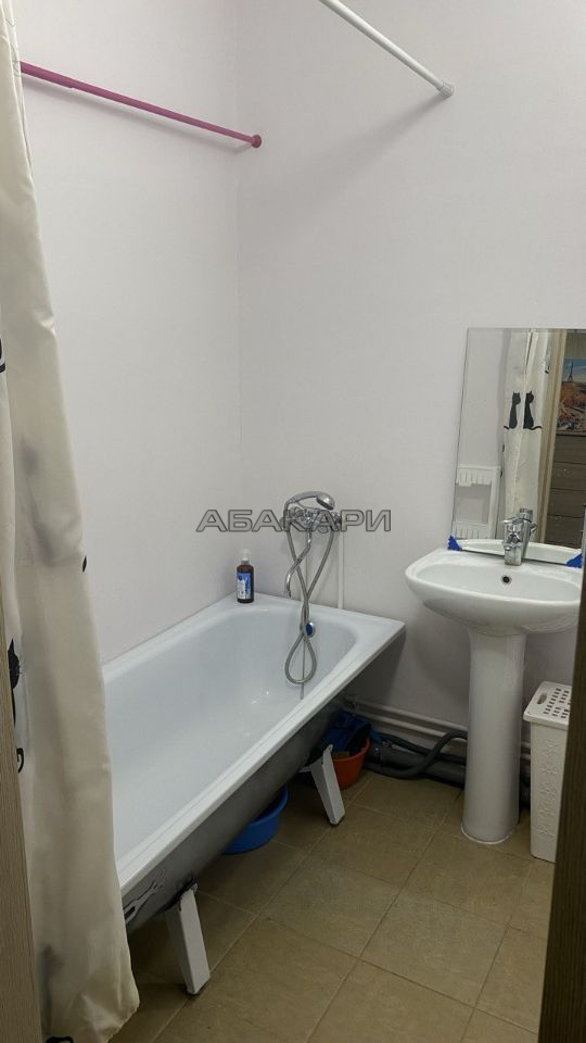 1-комнатная улица Александра Матросова, 32  за 27000 руб/мес фото 7
