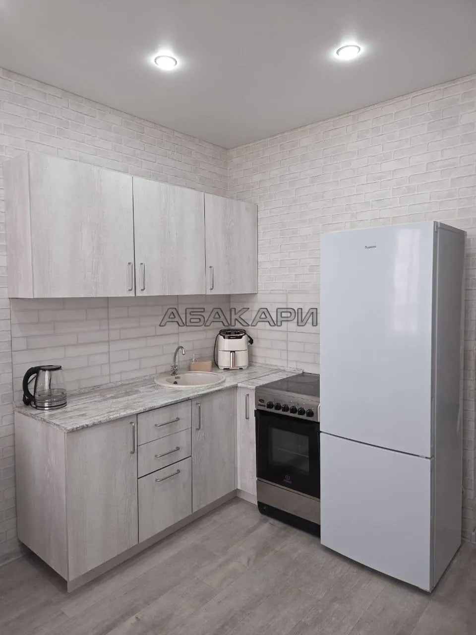 1-комнатная улица Александра Матросова, 34  за 35000 руб/мес фото 7
