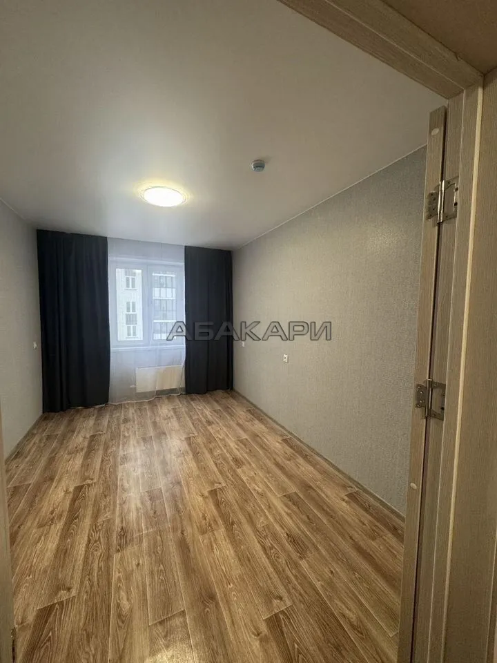 3-комнатная улица Дубровинского, 110В  за 45000 руб/мес фото 7