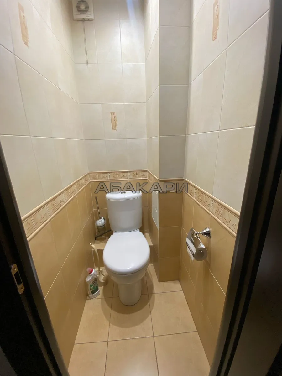 3-комнатная улица Молокова, 64  за 48000 руб/мес фото 13