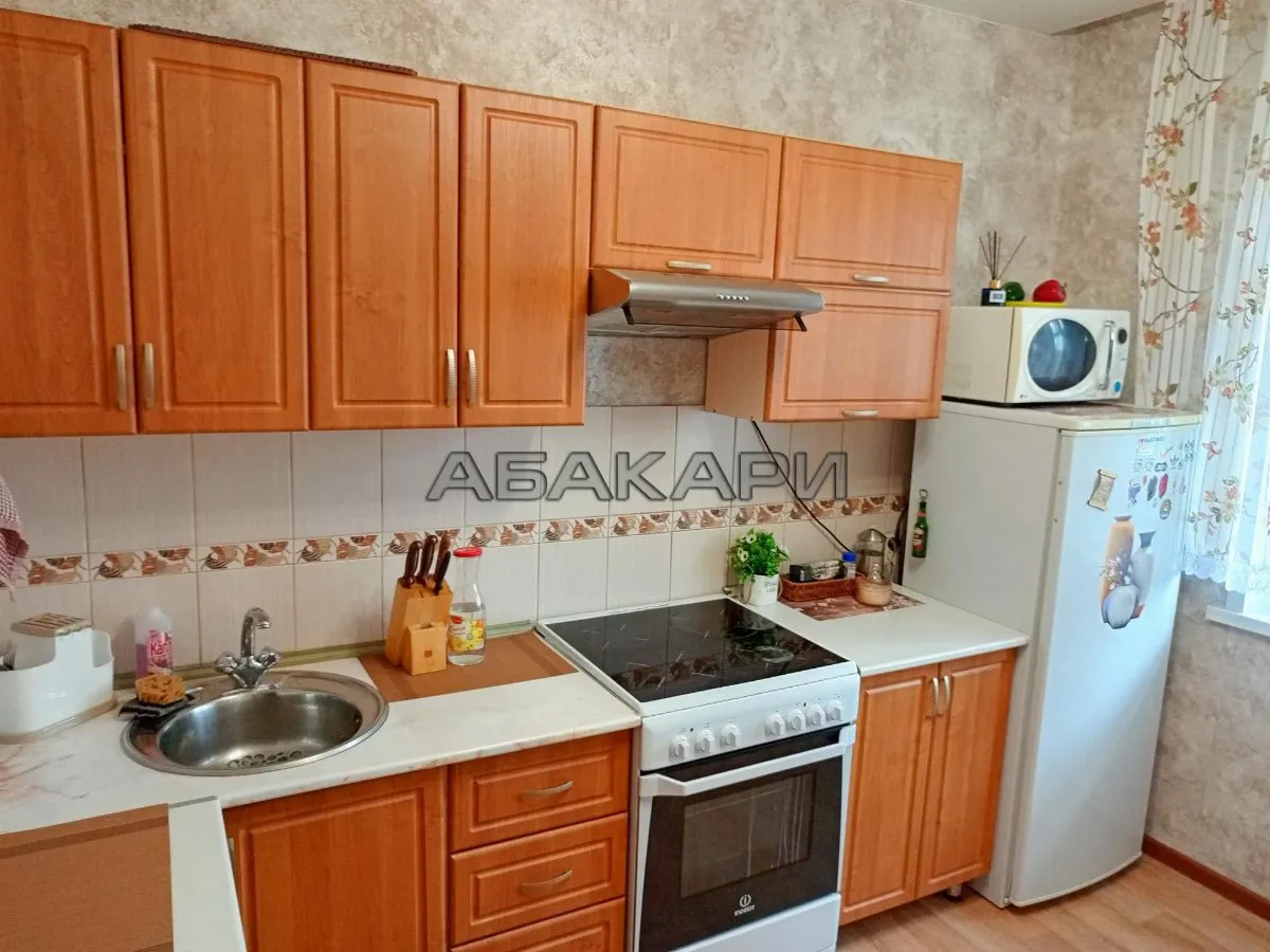2-комнатная улица Кутузова, 48  за 33000 руб/мес фото 1