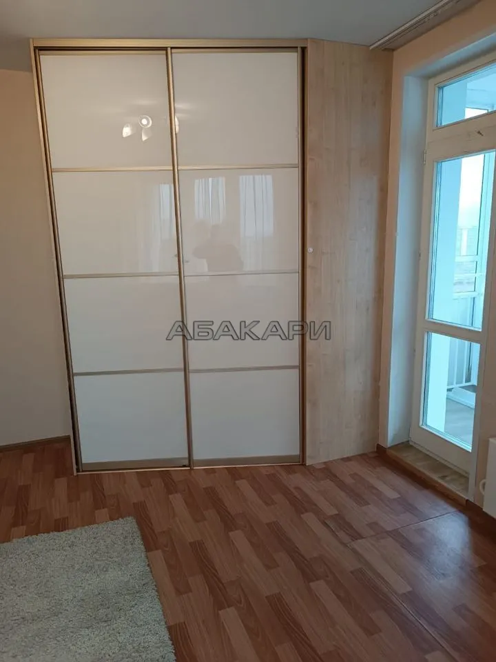2-комнатная улица 9 Мая, 83к2  за 45000 руб/мес фото 4
