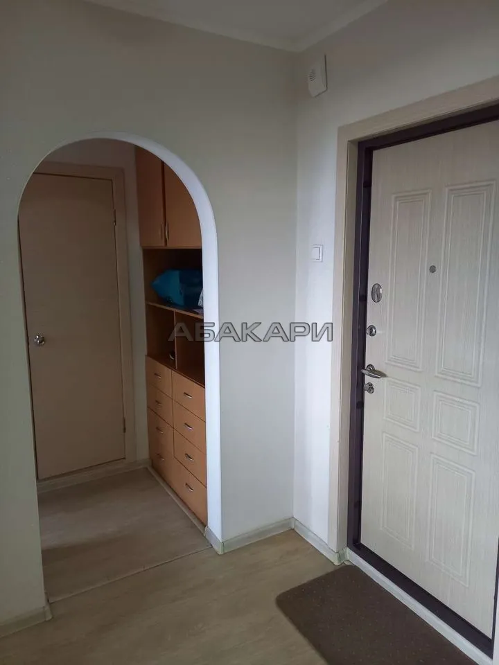 1-комнатная улица 3 Августа, 24  за 30000 руб/мес фото 5