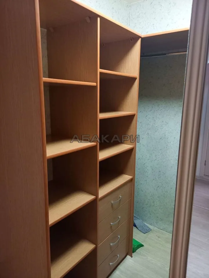 1-комнатная улица 3 Августа, 24  за 30000 руб/мес фото 11