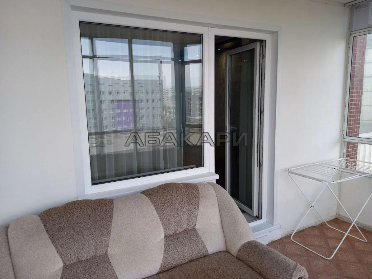 1-комнатная улица 3 Августа, 24  за 30000 руб/мес фото 17