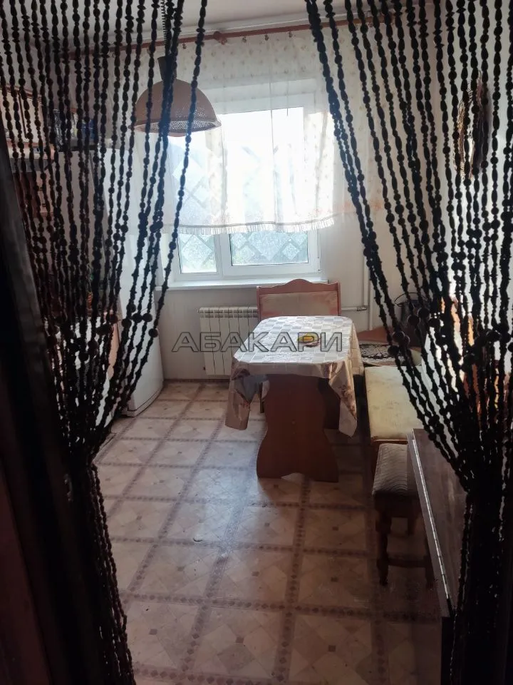4-комнатная улица Кутузова, 48  за 40000 руб/мес фото 2