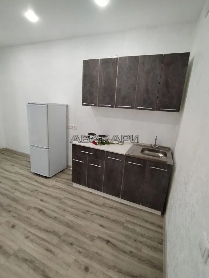 1-комнатная Свободный проспект, 66М  за 35000 руб/мес фото 10