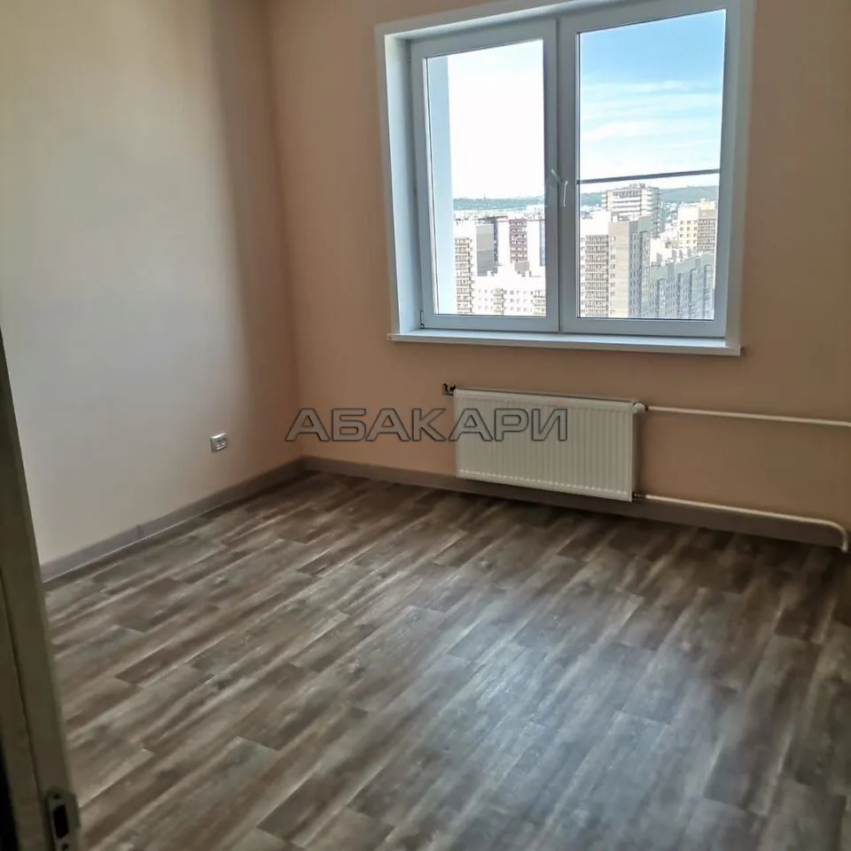 3-комнатная улица Петра Ломако, 1  за 45000 руб/мес фото 11