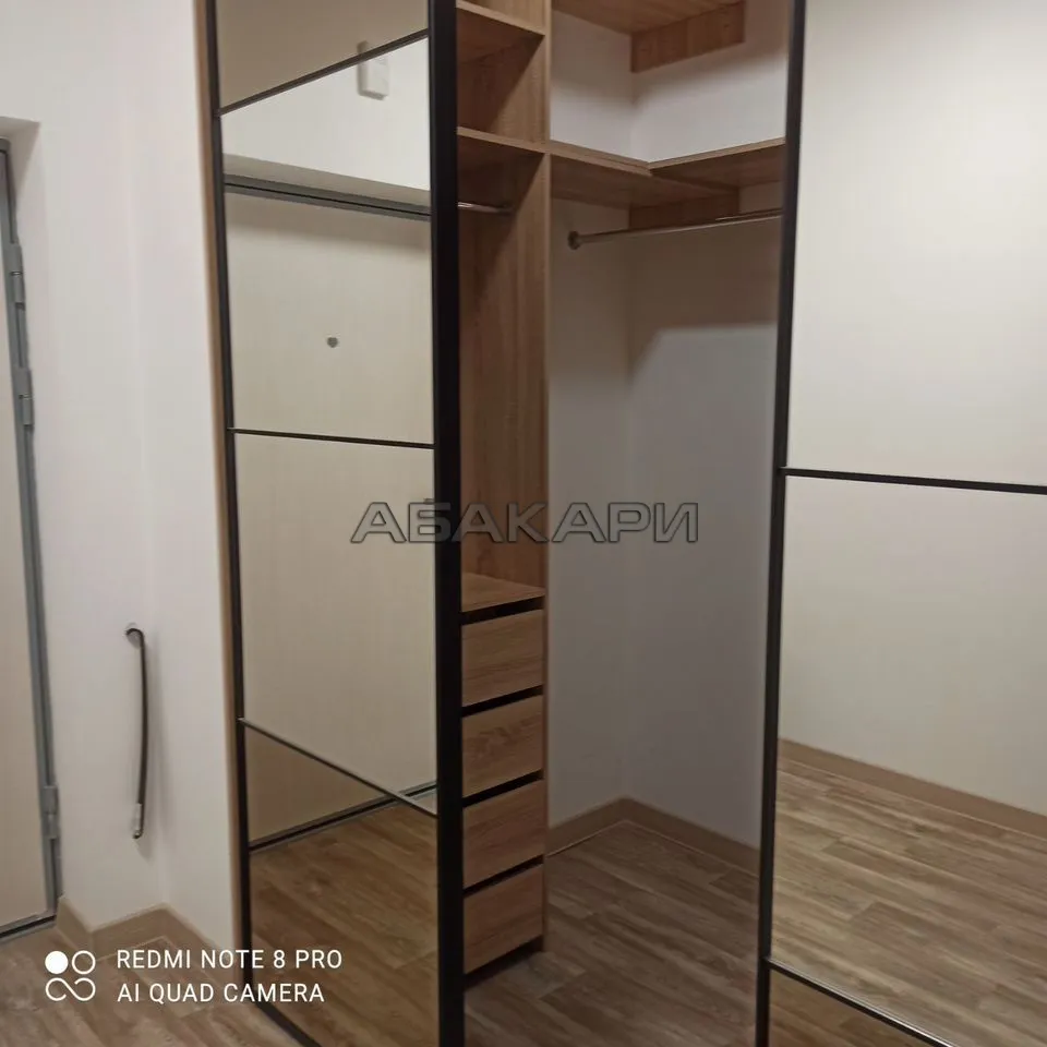 3-комнатная улица Петра Ломако, 1  за 45000 руб/мес фото 13