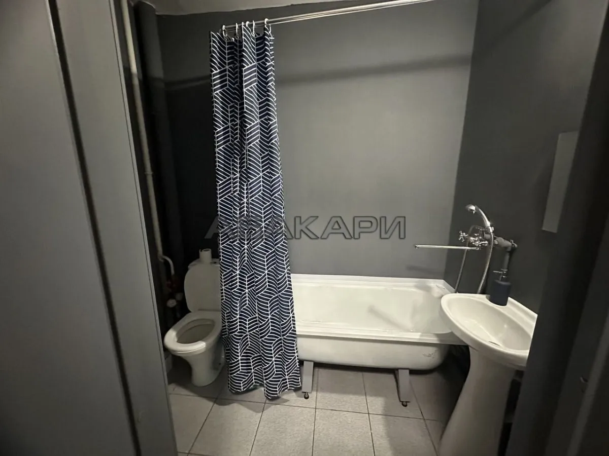 1-комнатная Армейская улица, 31  за 33000 руб/мес фото 7