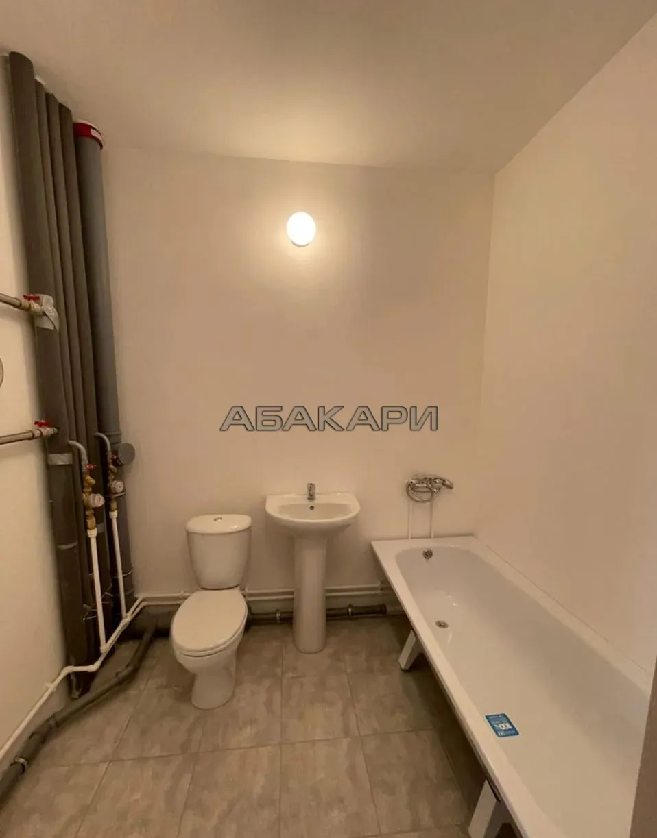 1-комнатная Высотная улица, 2В/2  за 26000 руб/мес фото 5