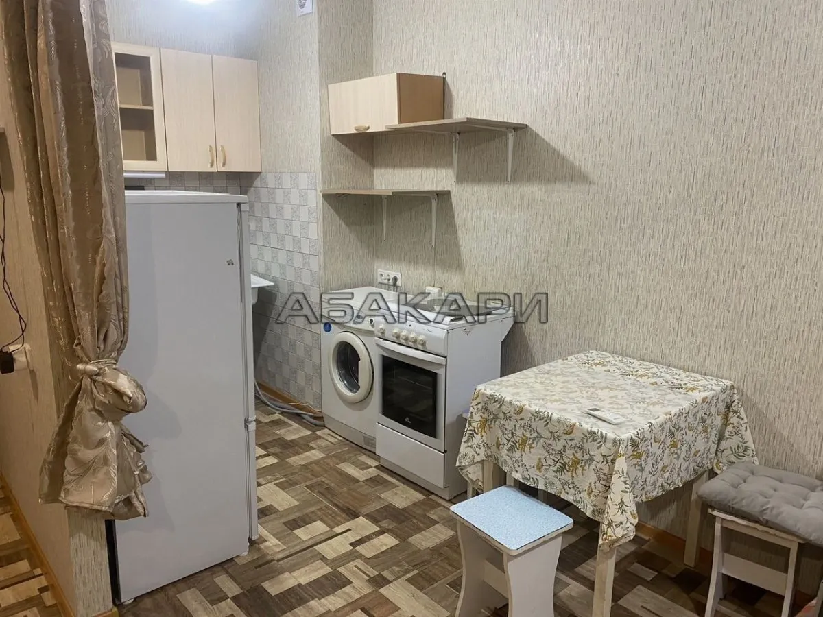 1-комнатная улица Академика Киренского, 35  за 30000 руб/мес фото 4