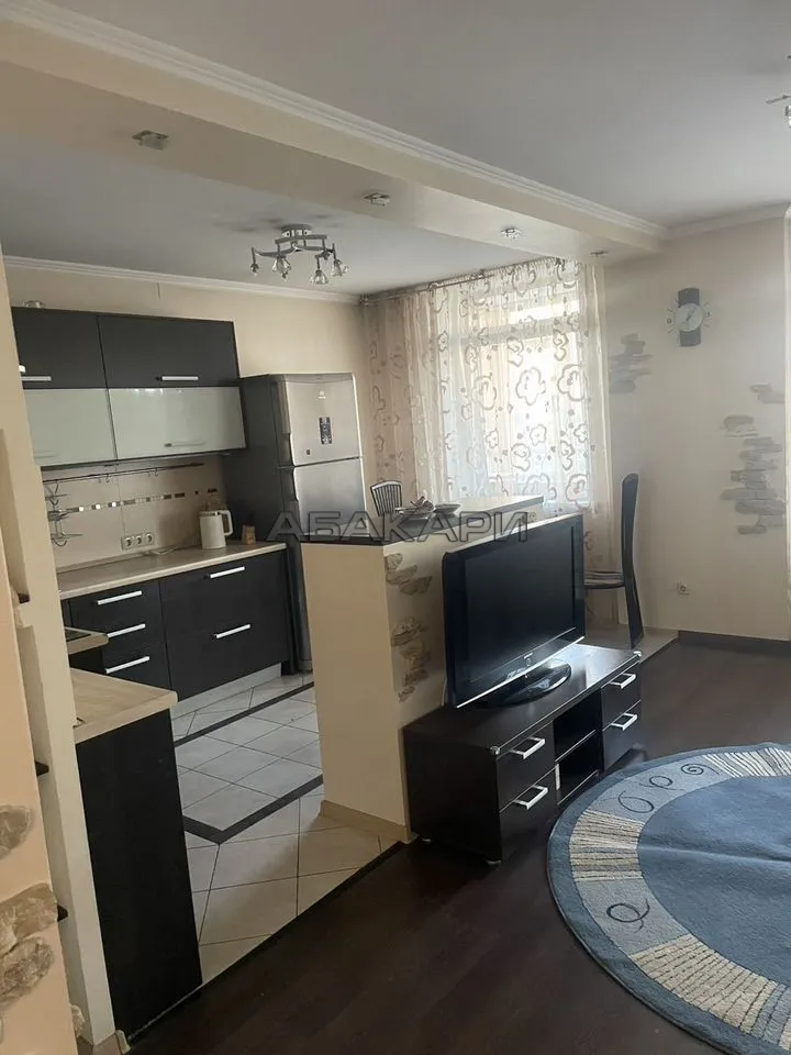 2-комнатная улица Молокова, 16  за 50000 руб/мес фото 5