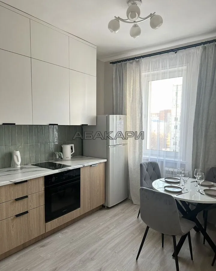 1-комнатная улица Республики, 37А  за 50000 руб/мес фото 8
