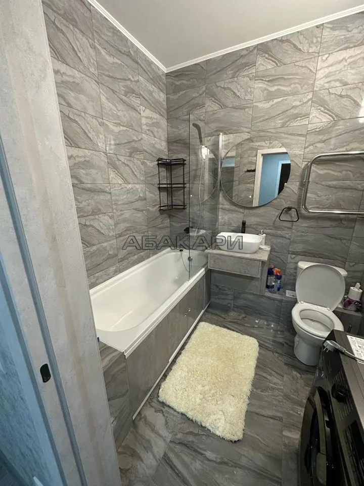 2-комнатная улица Авиаторов, 3  за 70000 руб/мес фото 9