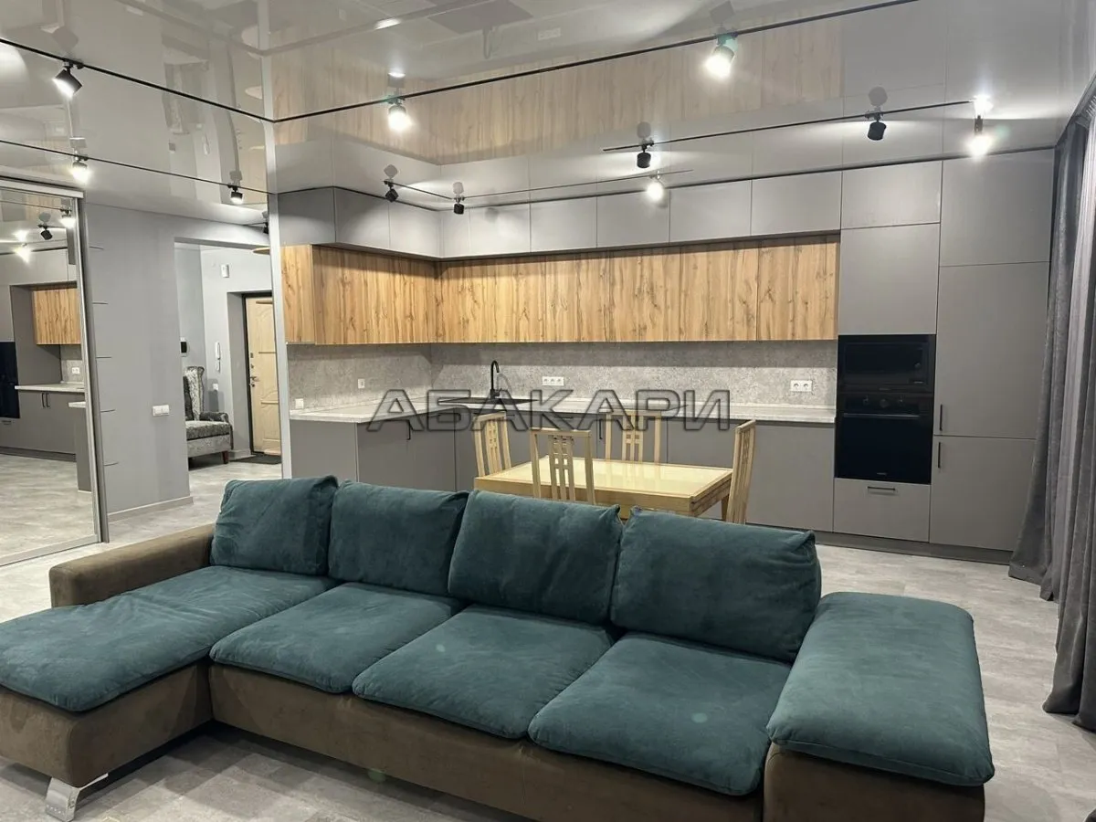 2-комнатная Парусная улица, 3  за 75000 руб/мес фото 1