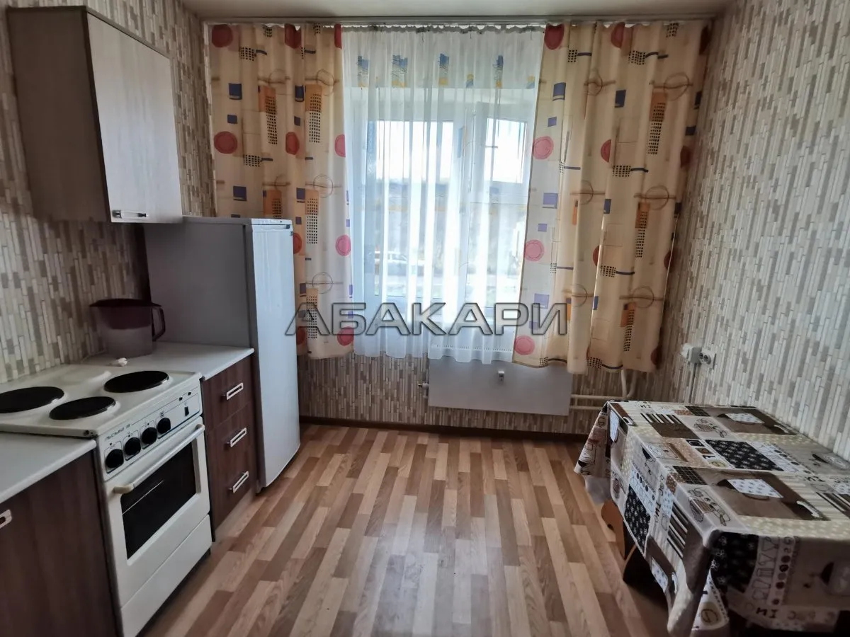 1-комнатная Молодёжный проспект, 27  за 24000 руб/мес фото 1