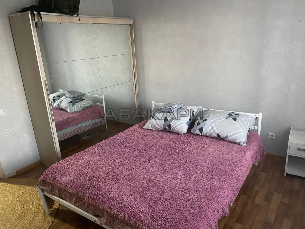 2-комнатная улица Александра Матросова, 32 за 30000 руб/мес фото 3 2-комнатная улица Александра Матросова, 32 за 30000 руб/мес фото 3