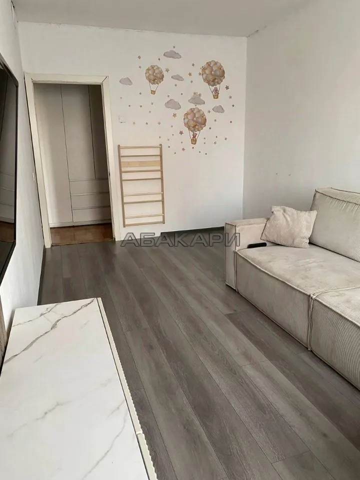 1-комнатная улица Молокова, 10  за 40000 руб/мес фото 3