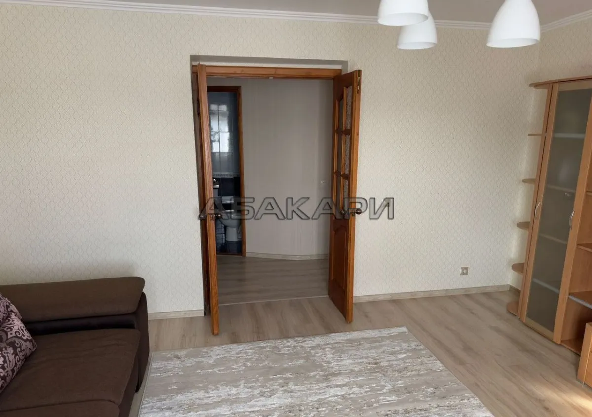 2-комнатная улица Молокова, 3Г  за 50000 руб/мес фото 11