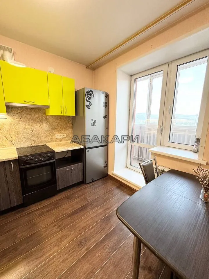 2-комнатная Апрельская улица, 3  за 45000 руб/мес фото 2