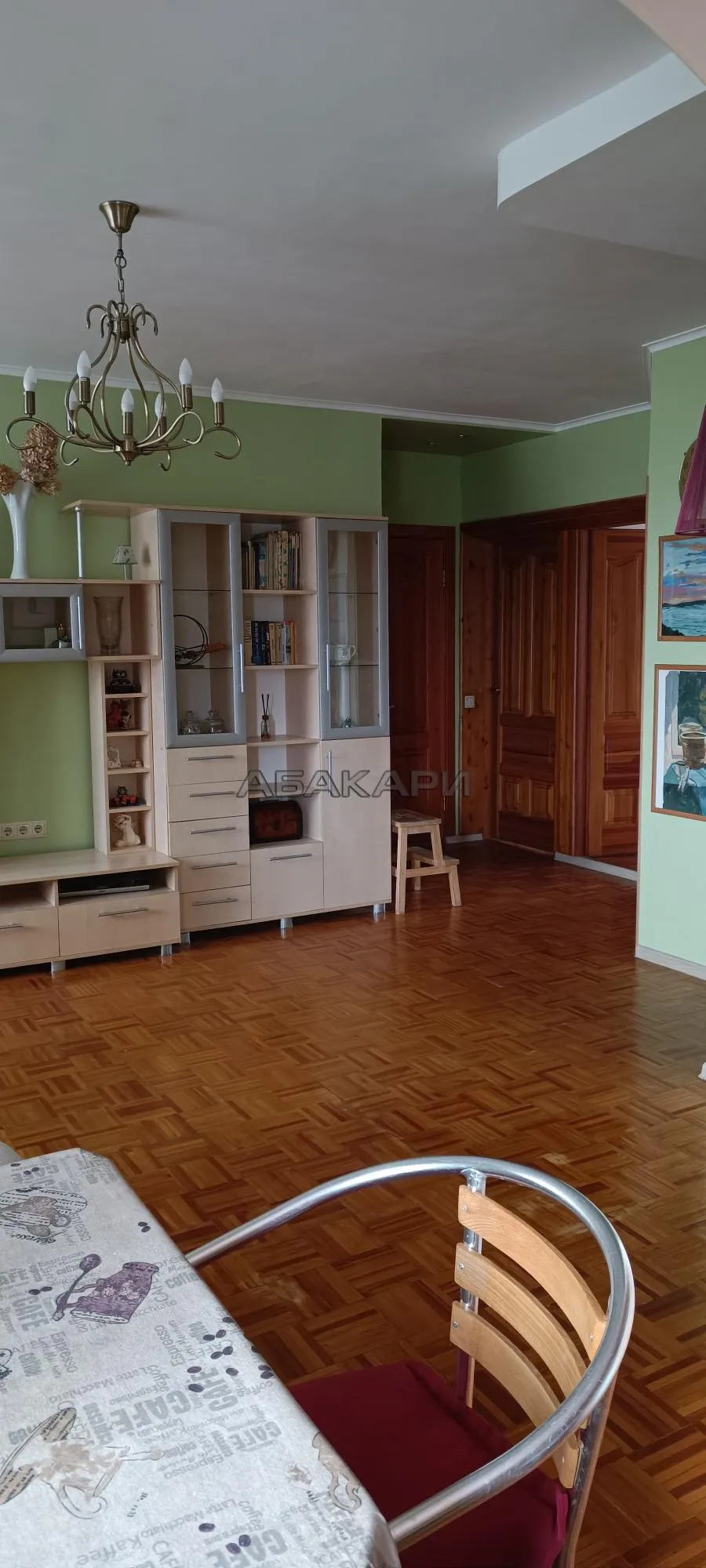 4-комнатная улица 8 Марта, 20  за 55000 руб/мес фото 3