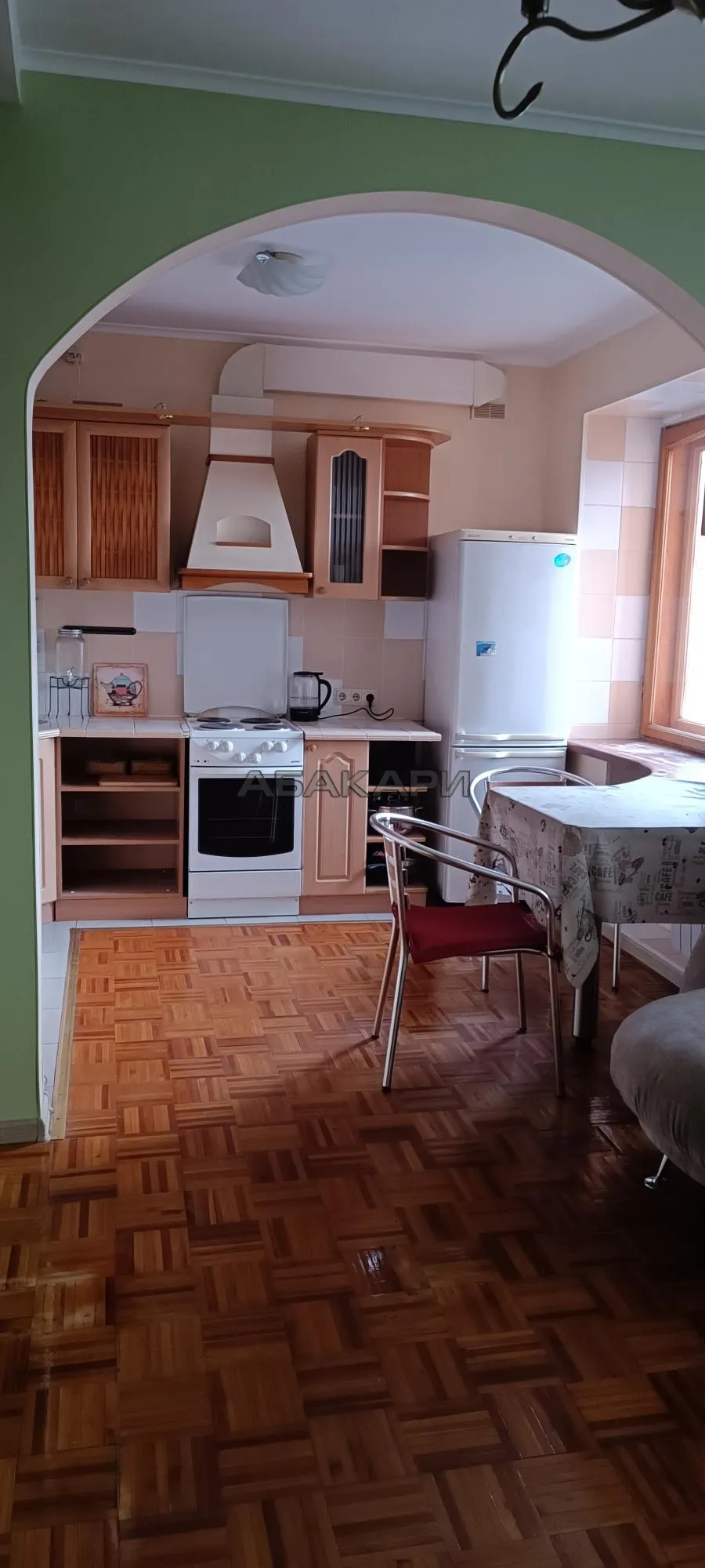 4-комнатная улица 8 Марта, 20  за 55000 руб/мес фото 5