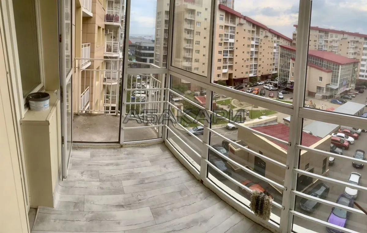 1-комнатная улица Авиаторов, 23  за 35000 руб/мес фото 4