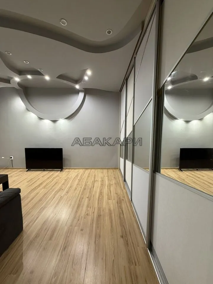 2-комнатная улица Авиаторов, 23  за 55000 руб/мес фото 9