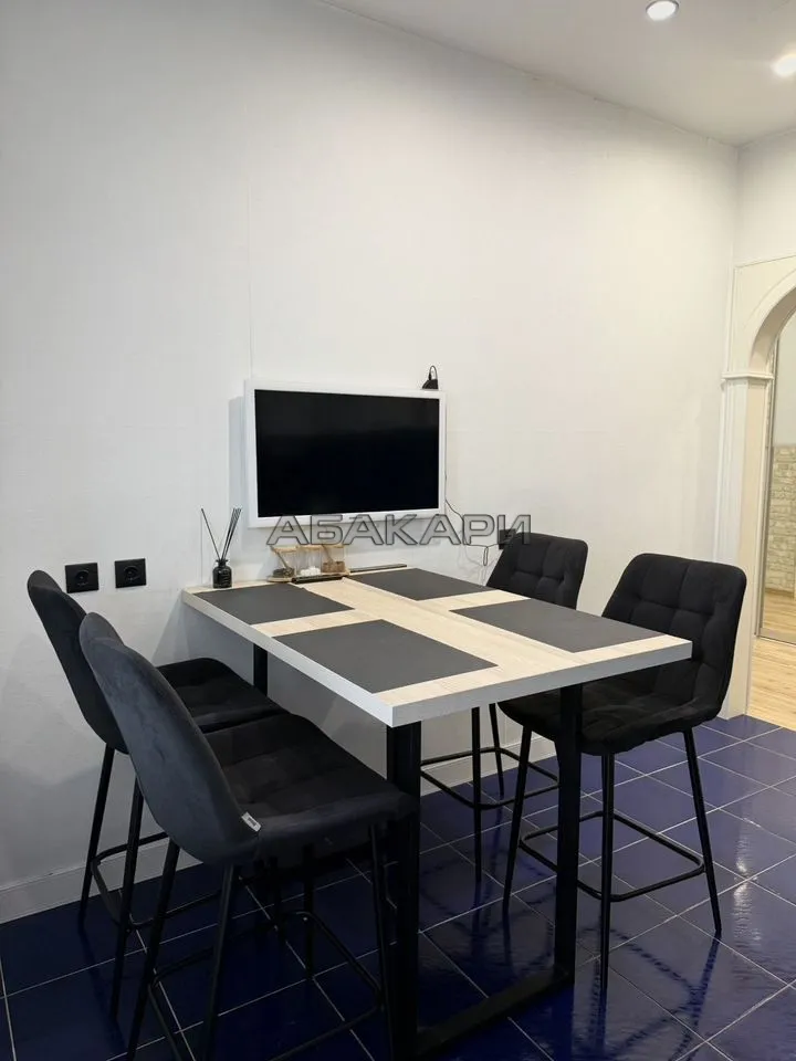 2-комнатная улица Авиаторов, 23  за 55000 руб/мес фото 4