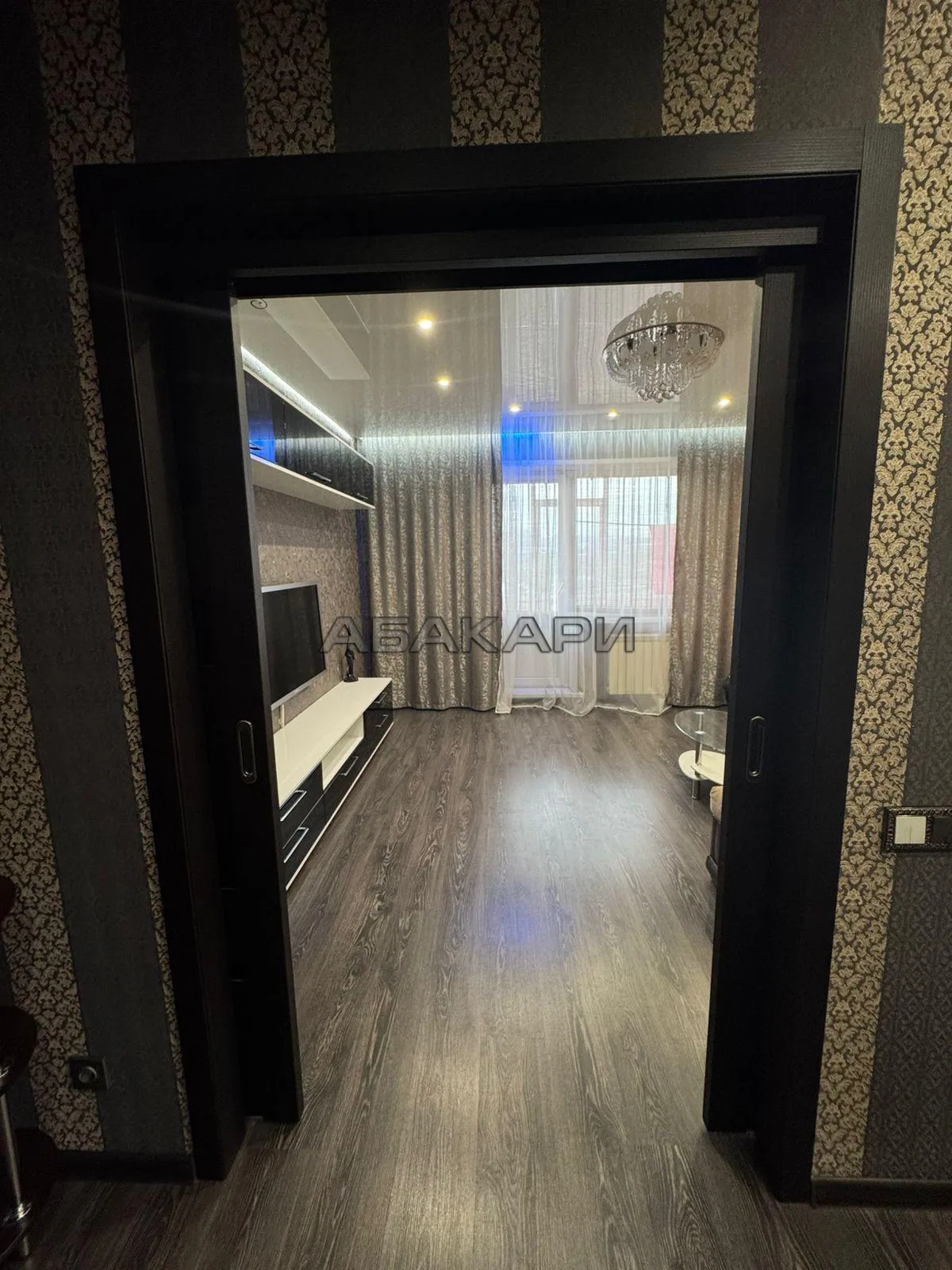 2-комнатная улица Алексеева, 109  за 40000 руб/мес фото 4