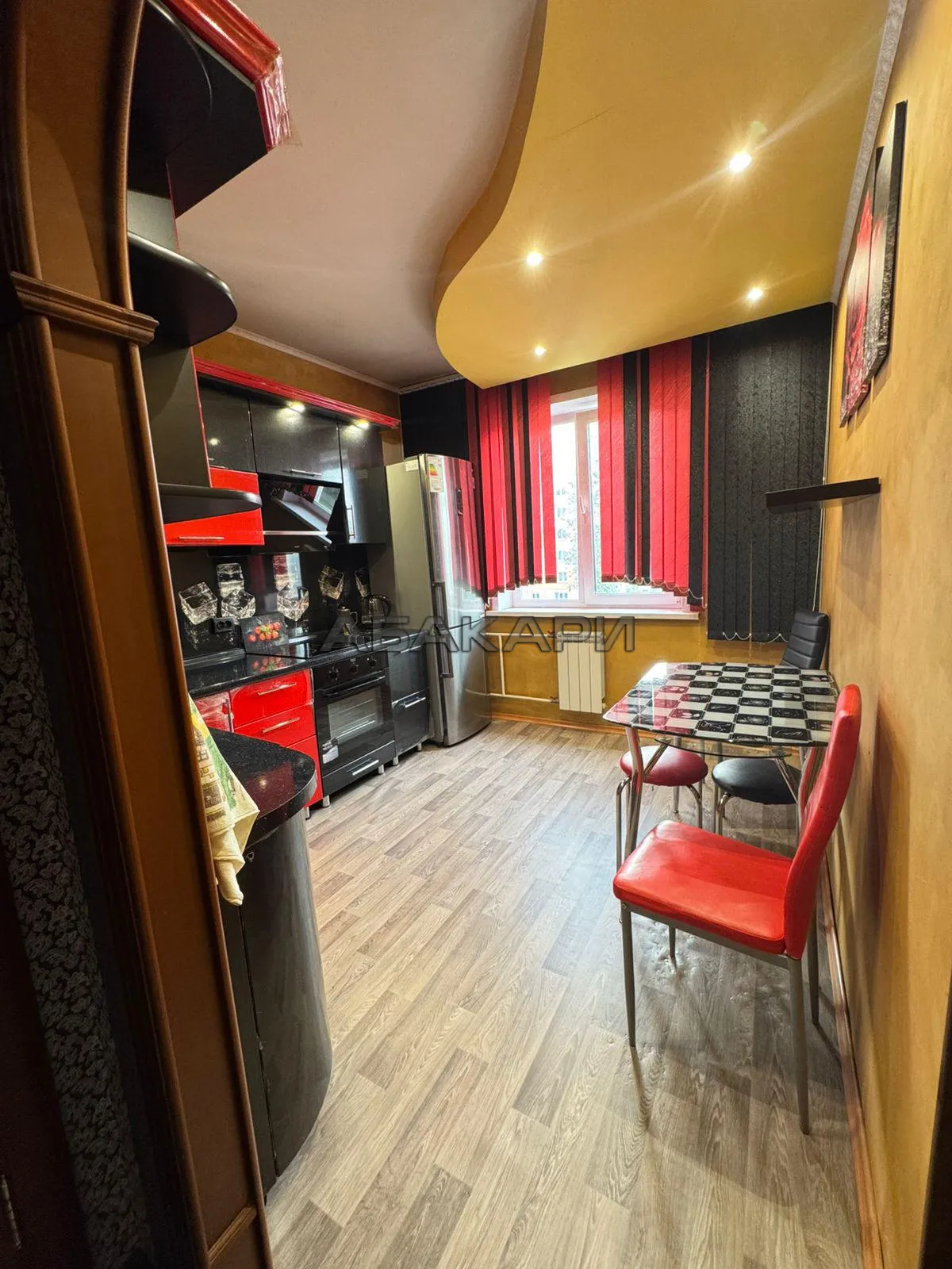 2-комнатная улица Алексеева, 109  за 40000 руб/мес фото 3