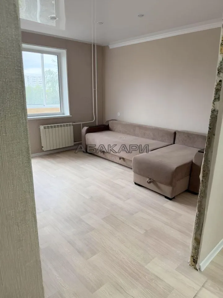 3-комнатная улица Урванцева, 14  за 45000 руб/мес фото 3