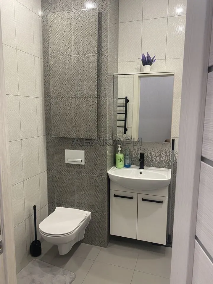 2-комнатная улица Авиаторов, 43  за 55000 руб/мес фото 8