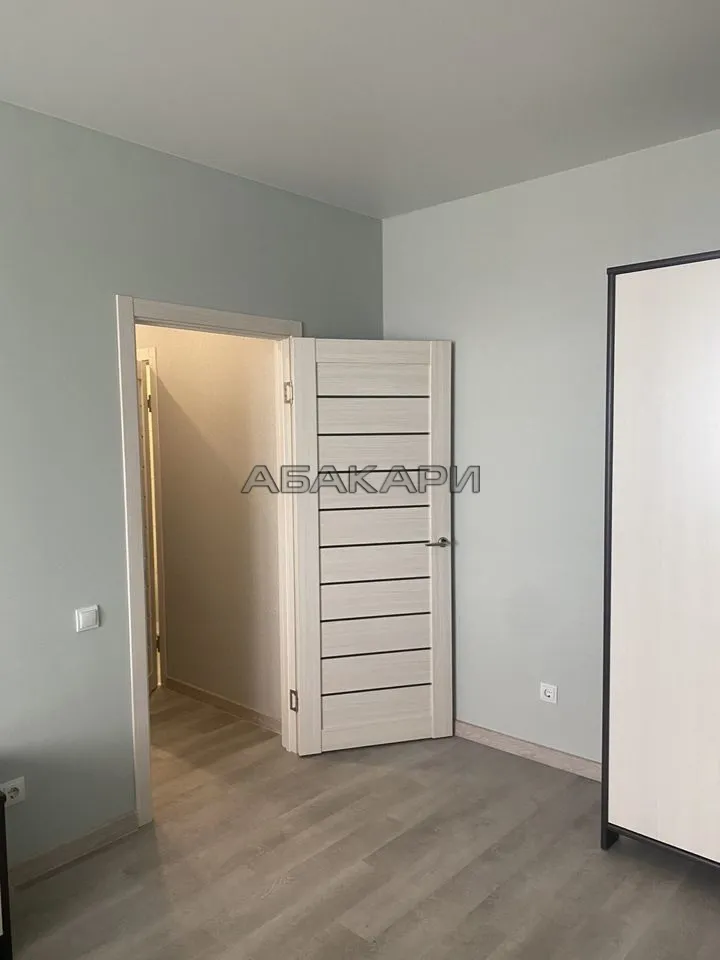 2-комнатная улица Авиаторов, 43  за 55000 руб/мес фото 14