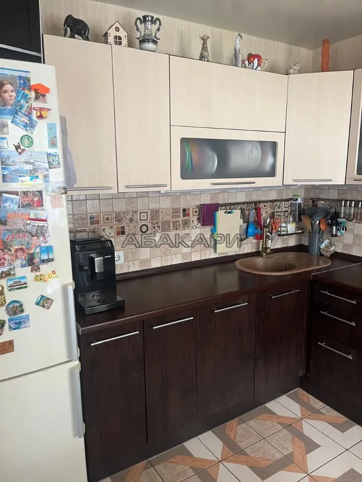 3-комнатная улица Батурина, 7  за 50000 руб/мес фото 2