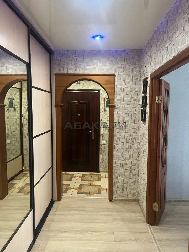 3-комнатная улица Батурина, 7  за 50000 руб/мес фото 5