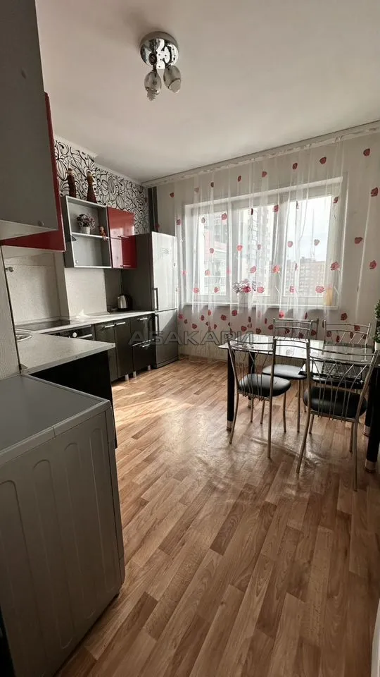 1-комнатная улица Батурина, 30к2  за 40000 руб/мес фото 2