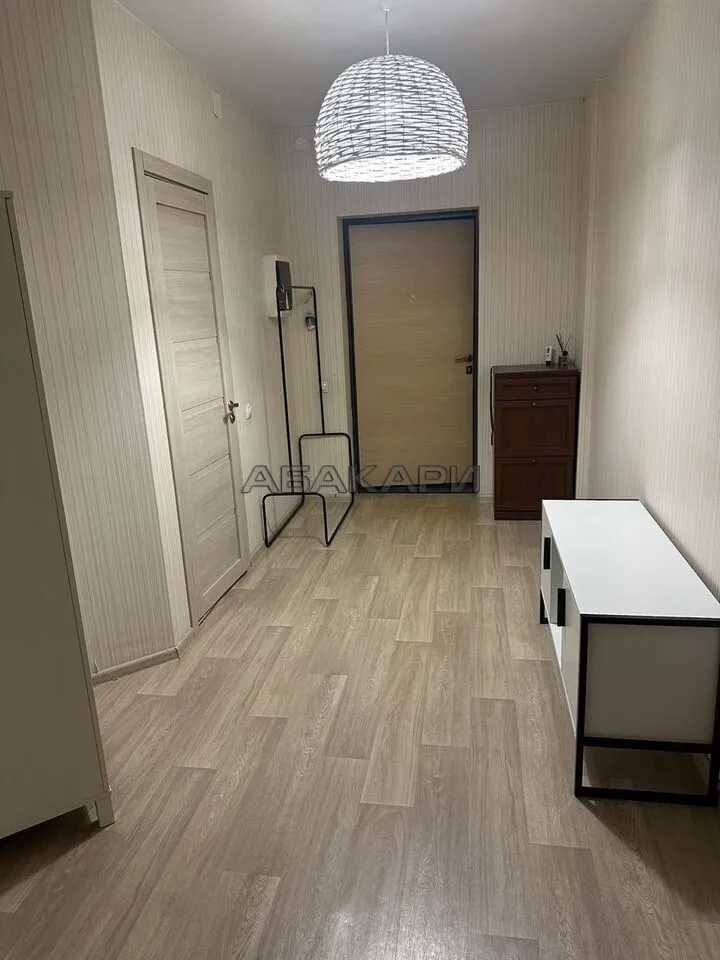 1-комнатная улица Петра Ломако, 14  за 38000 руб/мес фото 8