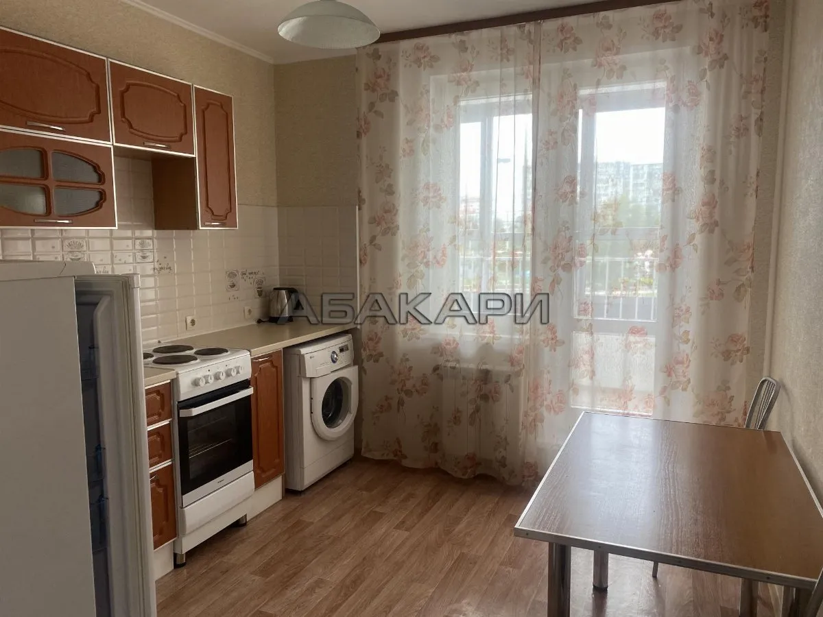 1-комнатная улица Батурина, 40 за 33000 руб/мес фото 1 1-комнатная улица Батурина, 40 за 33000 руб/мес фото 1