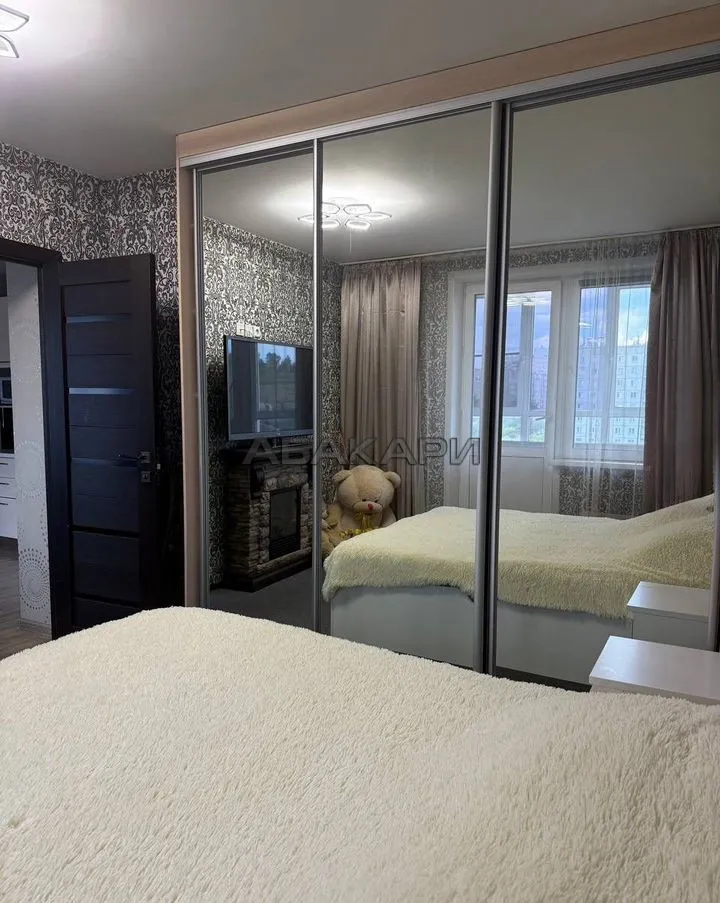 3-комнатная улица Калинина, 18  за 46000 руб/мес фото 8