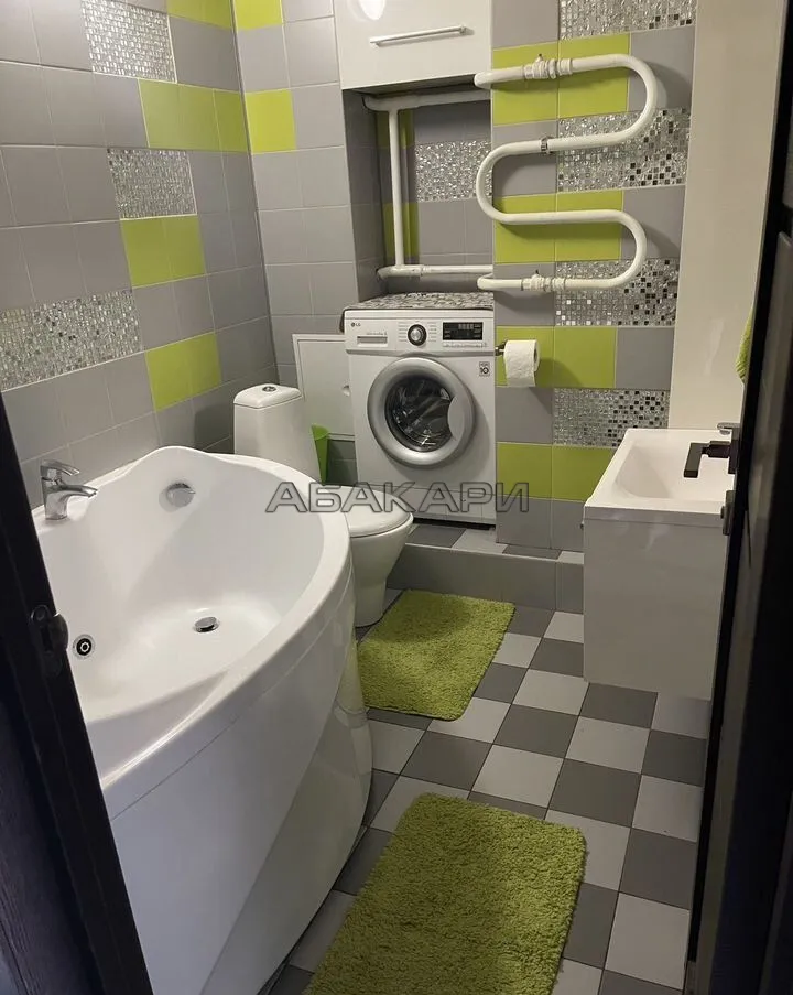 3-комнатная улица Калинина, 18  за 46000 руб/мес фото 15