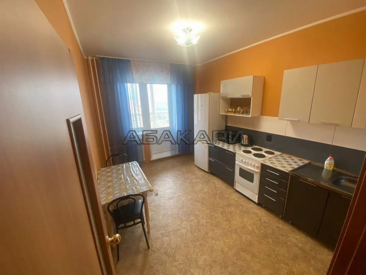 1-комнатная Ленинградская улица, 6  за 27000 руб/мес фото 2