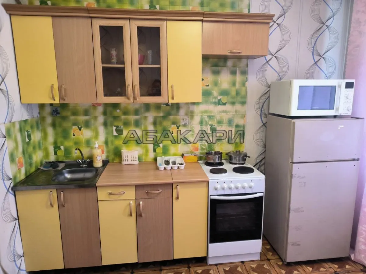2-комнатная улица Молокова, 12 за 35000 руб/мес фото 1 2-комнатная улица Молокова, 12 за 35000 руб/мес фото 1