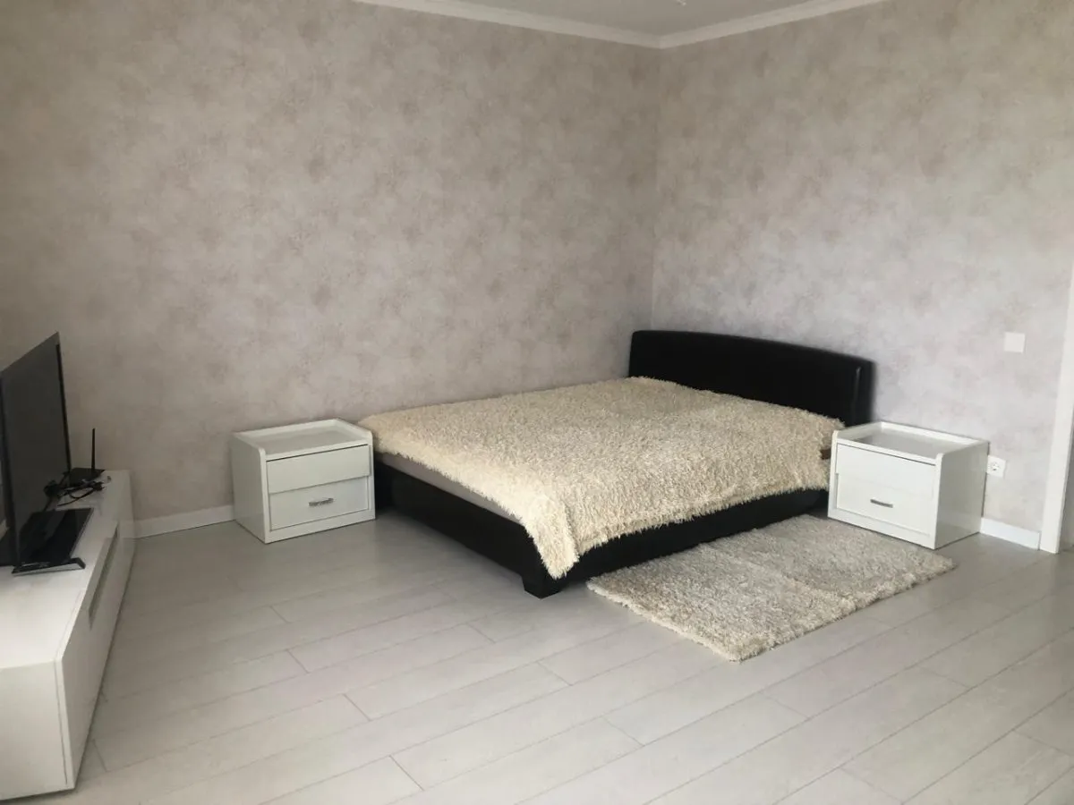1-комнатная улица Алексеева, 22  за 43000 руб/мес фото 4